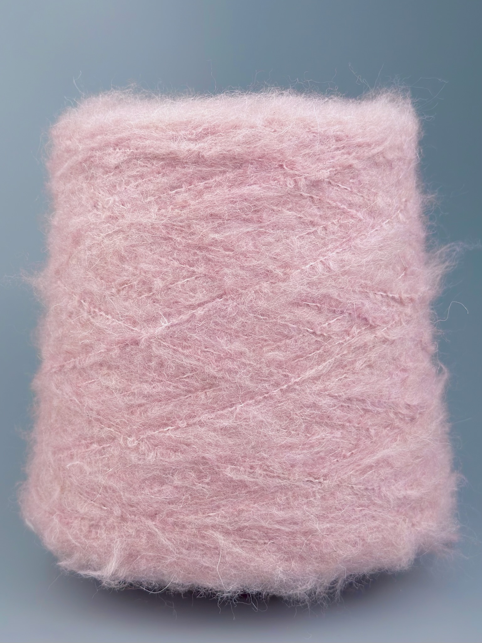 Pinori Filati Art. Trilly – Alpaka, Wolle, Synthetikfasern col. Puderrosa 280 m / 100 g  foto 2